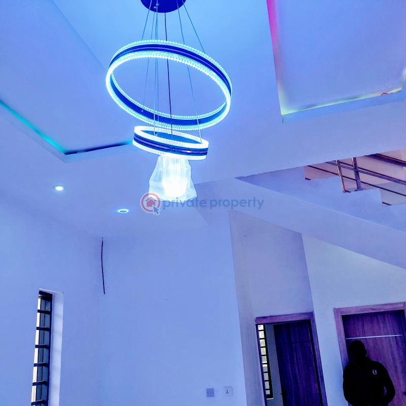 4 bedroom Semi detached Duplex For Sale Ikota G.r.a Ikota Lekki Lagos - 2