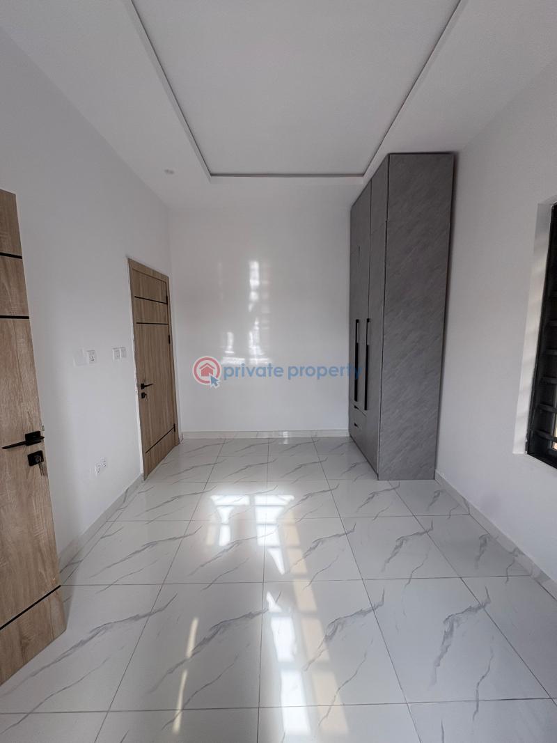 4 bedroom Semi detached Duplex For Sale Chevron Drive Lekki Lagos - 10