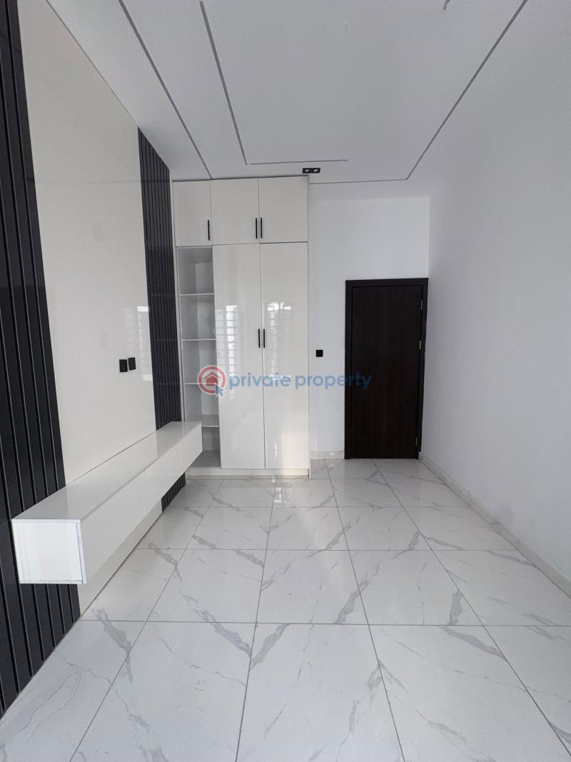 4 bedroom Semi detached Duplex For Sale Orchid Road, Lafiaji Lekki Lagos - 8