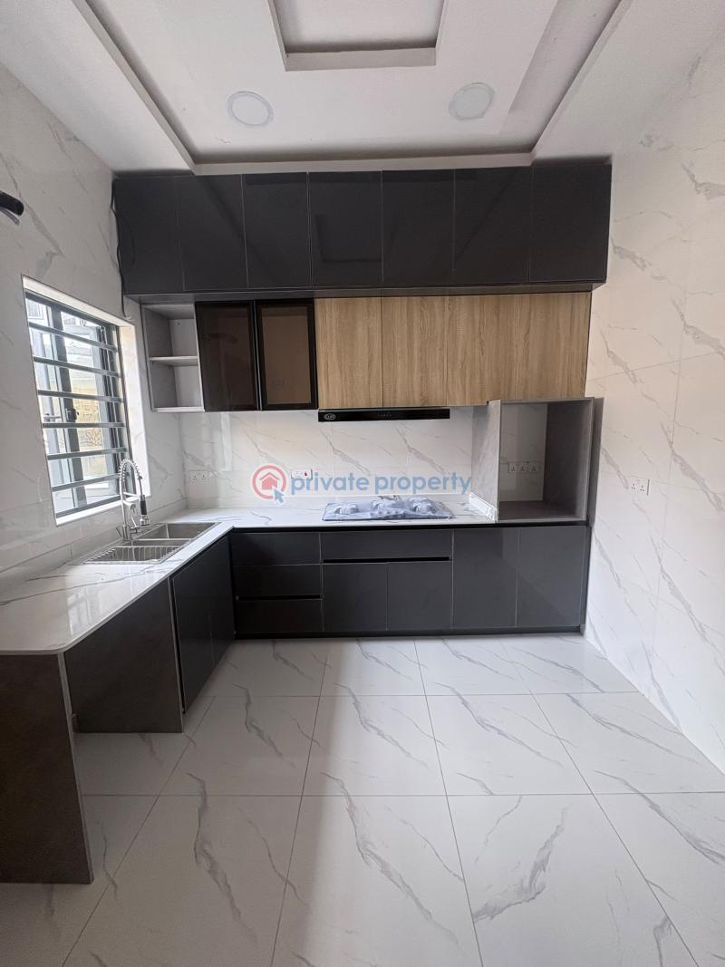 4 bedroom Semi detached Duplex For Sale Chevron Drive Lekki Lagos - 11