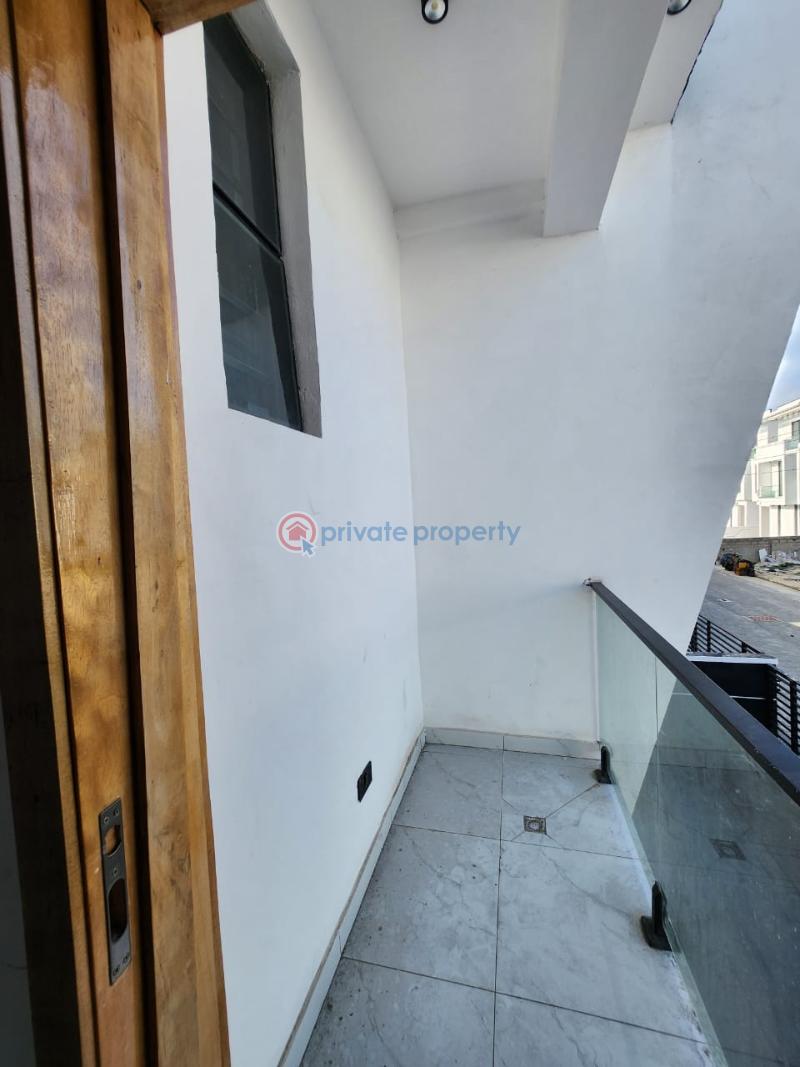 4 bedroom Semi detached Duplex For Sale Chevron Drive Lekki Lagos - 13