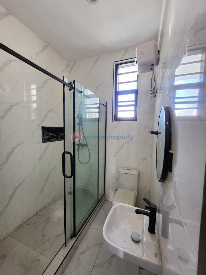 4 bedroom Semi detached Duplex For Sale Chevron Drive Lekki Lagos - 11