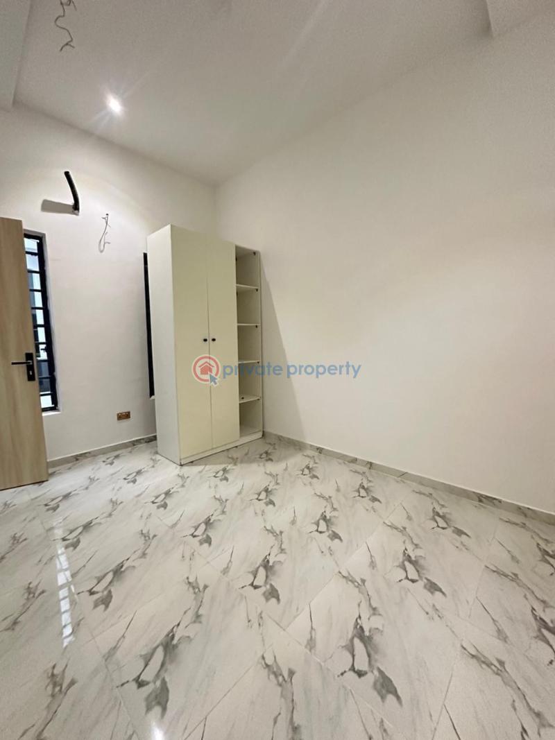 4 bedroom Semi detached Duplex For Sale 2nd Toll Gate Lekki Lagos Lekki Lagos - 4