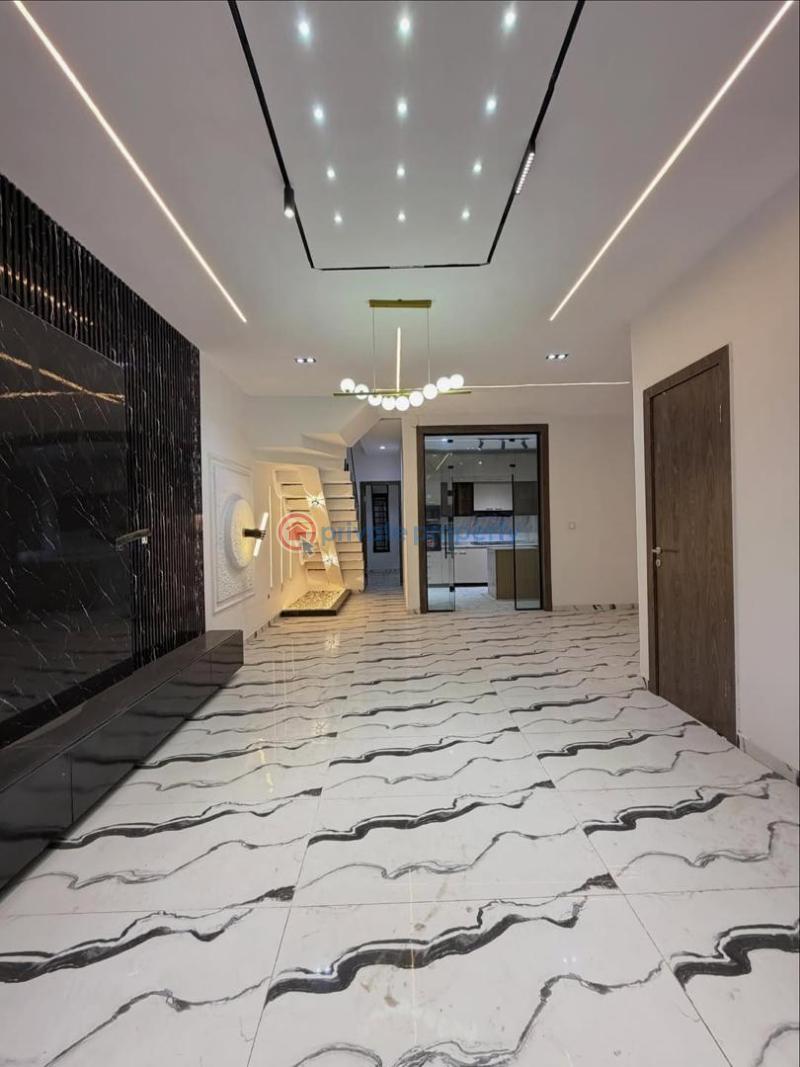 4 bedroom Semi detached Duplex For Sale Ikota Lekki Lagos - 14