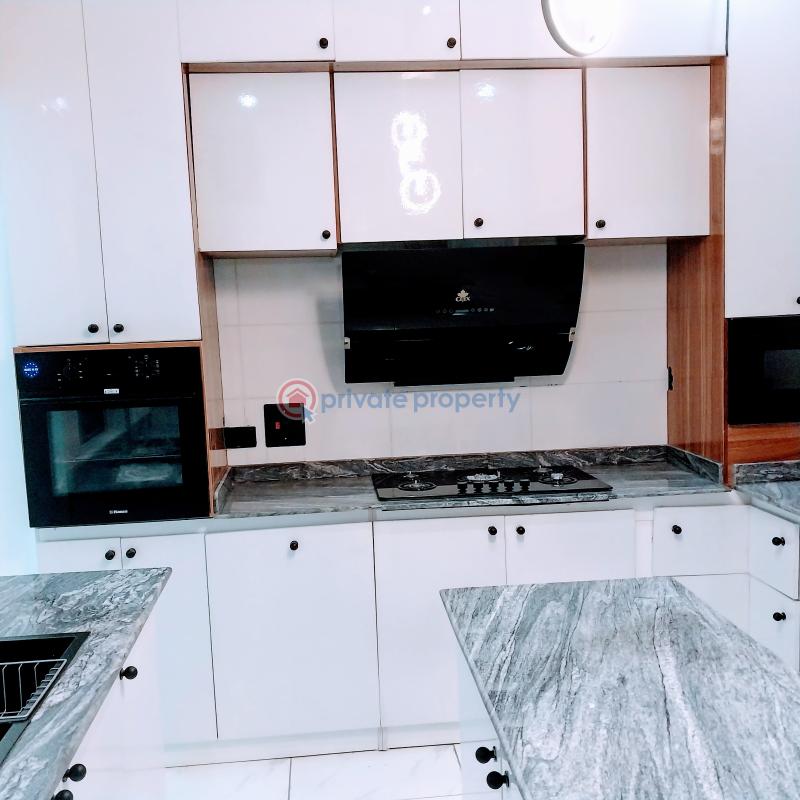 4 bedroom Semi detached Duplex For Sale Ikota G.r.a Ikota Lekki Lagos - 7