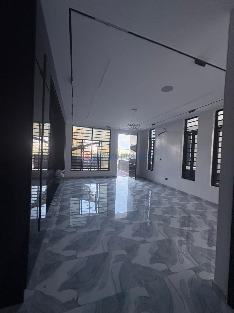 4 bedroom Semi detached Duplex For Sale Orchid Road, Lafiaji Lekki Lagos - 9