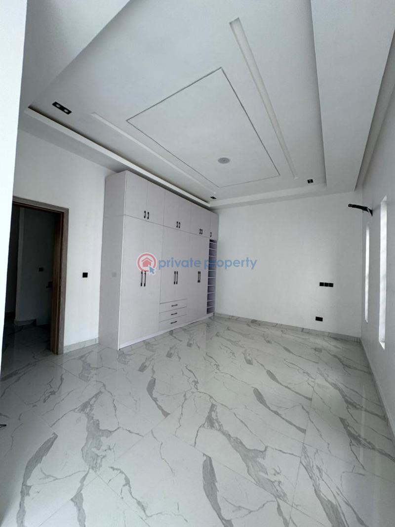 4 bedroom Semi detached Duplex For Rent Chevron Lekki Phase One Chevron Drive Lekki Lagos - 5