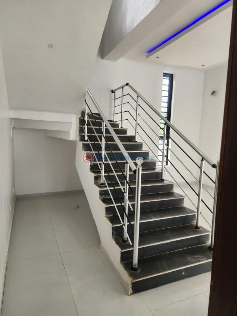 4 bedroom Semi detached Duplex For Sale Secure Estate At Chevron Lekki Chevron Drive Lekki Lagos - 3