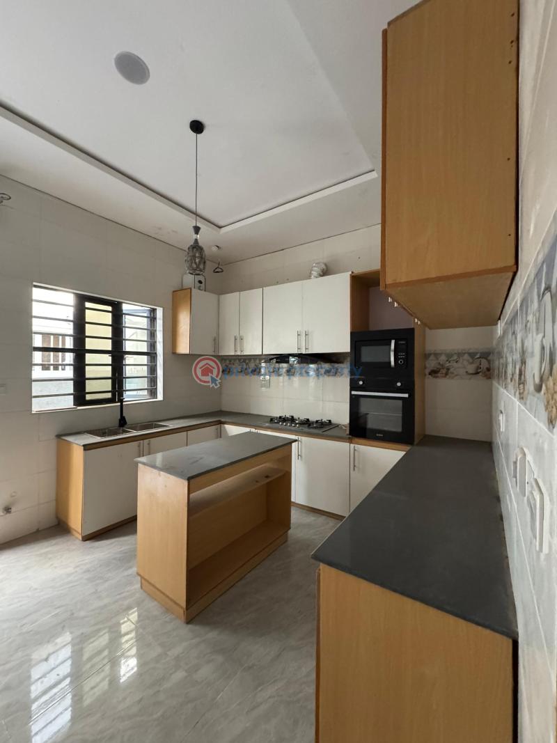 4 bedroom Semi detached Duplex For Rent Ikota Estate, Lekki Ikota Lekki Lagos - 5