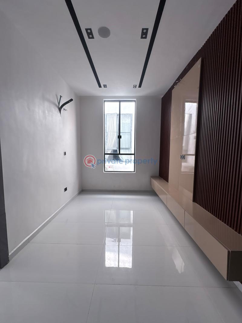 4 bedroom Semi detached Duplex For Sale Chevron Drive Lekki Lagos - 9