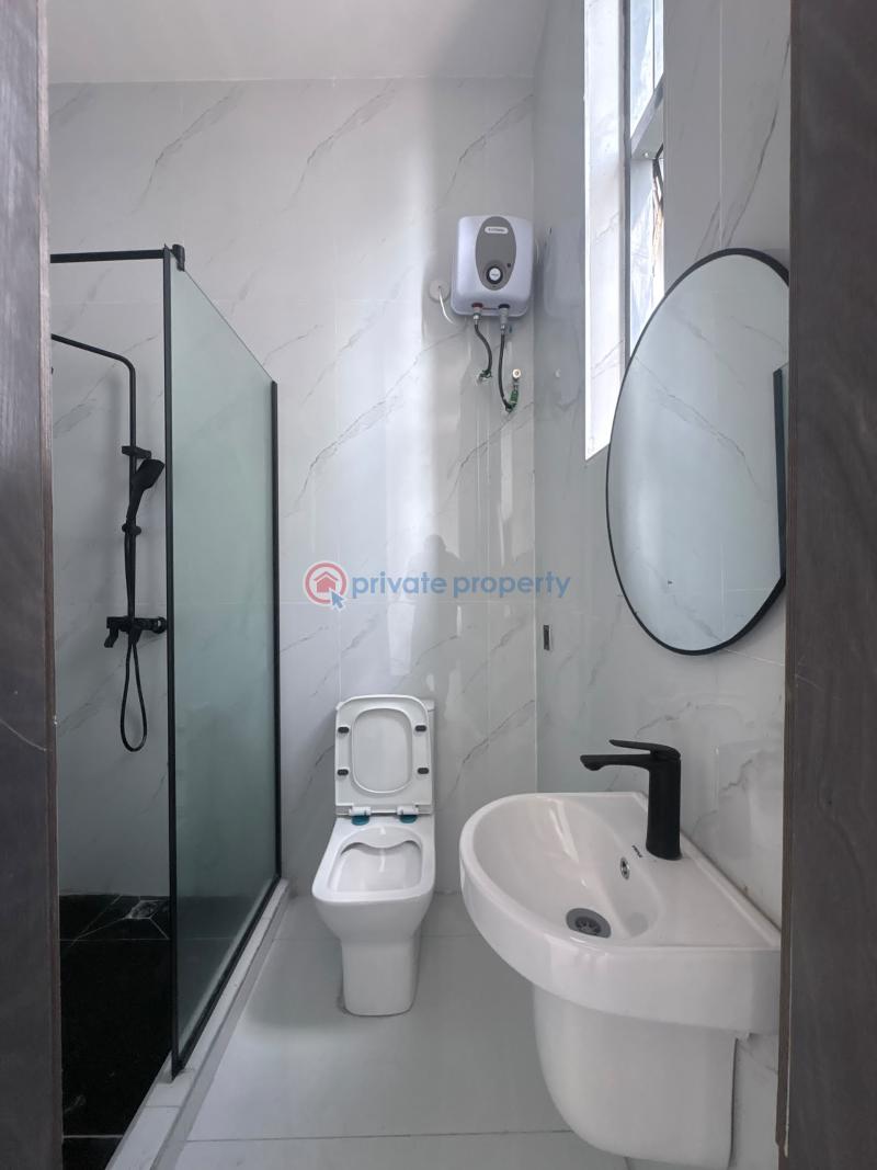 4 bedroom Semi detached Duplex For Sale Chevron Drive Lekki Lagos - 5