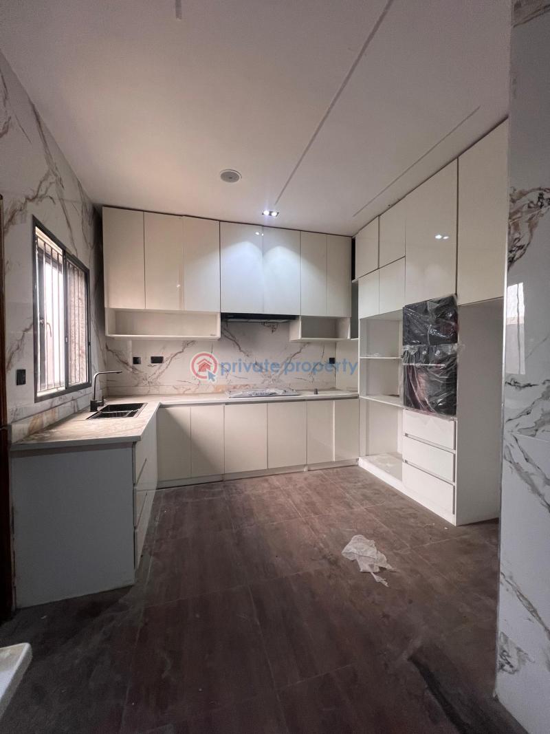 4 bedroom Semi detached Duplex For Rent Off Freedom Way, Lekki Phase 1 Lekki Lagos - 9