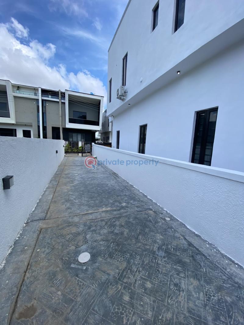 4 bedroom Semi detached Duplex For Sale Ajah Lagos - 2