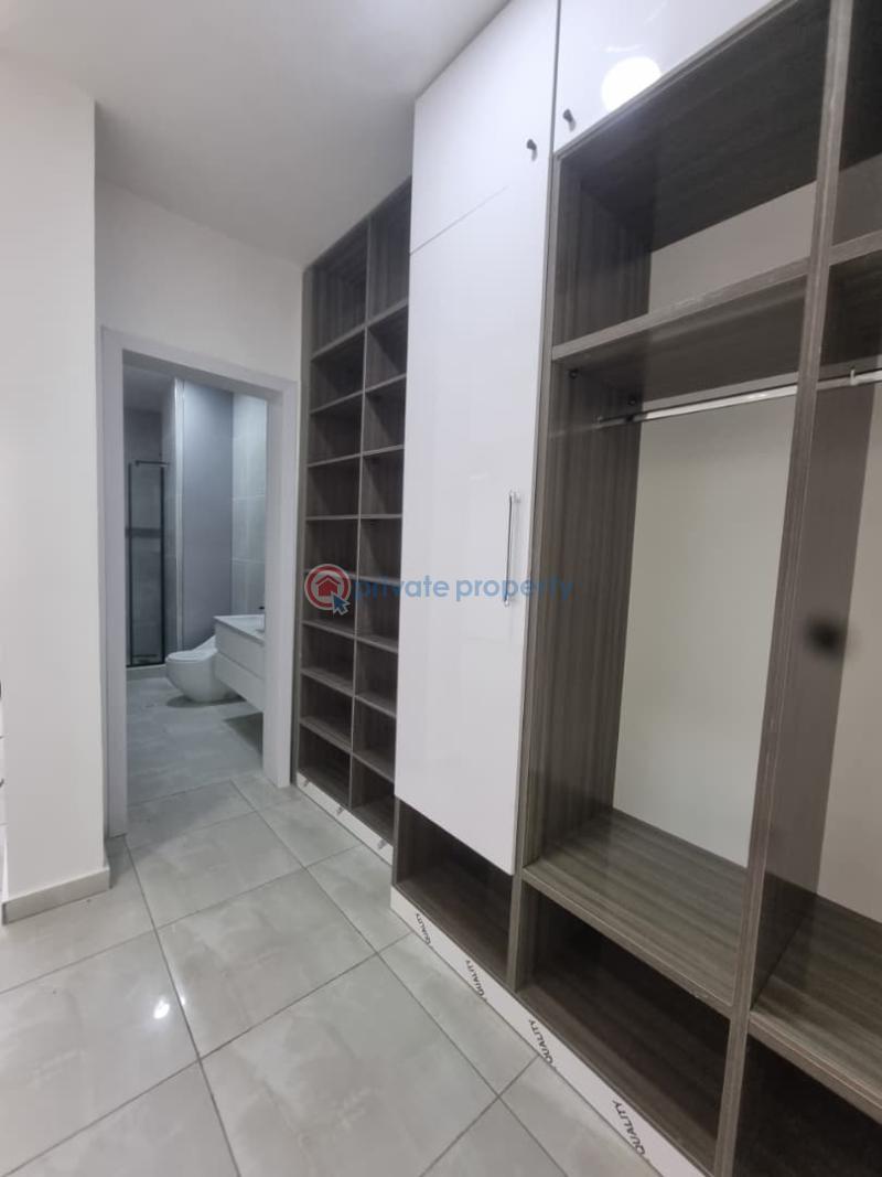 4 bedroom Terrace For Sale Oniru Victoria Island Lagos - 5