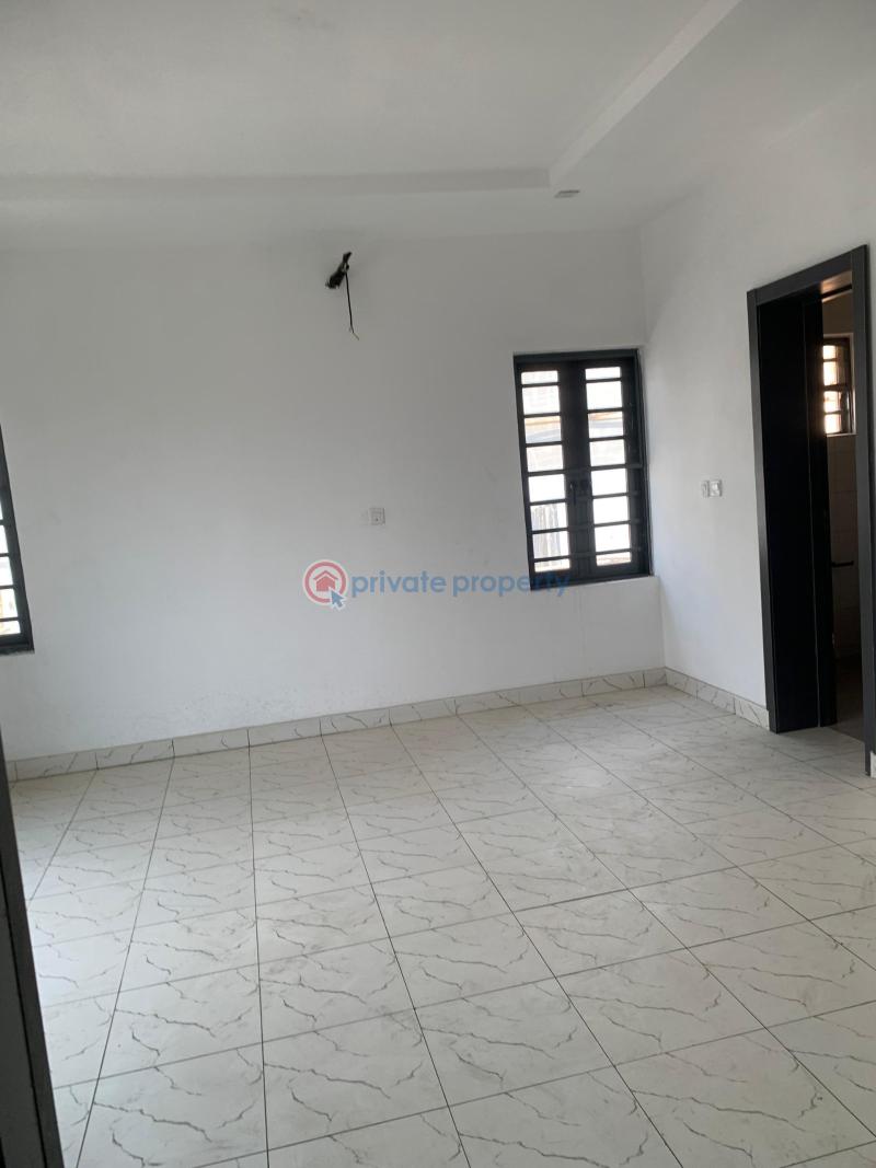 4 bedroom Terrace For Sale Off Amore, Toyin Street Ikeja Lagos - 5