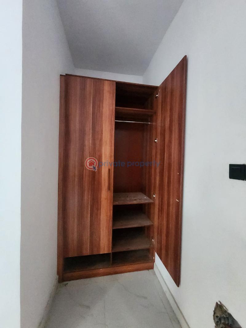 4 bedroom Terraced Duplex For Sale No. 3 Ntc Road, Iyaganku Estate (gra), Ibadan, Oyo Ibadan Oyo - 32
