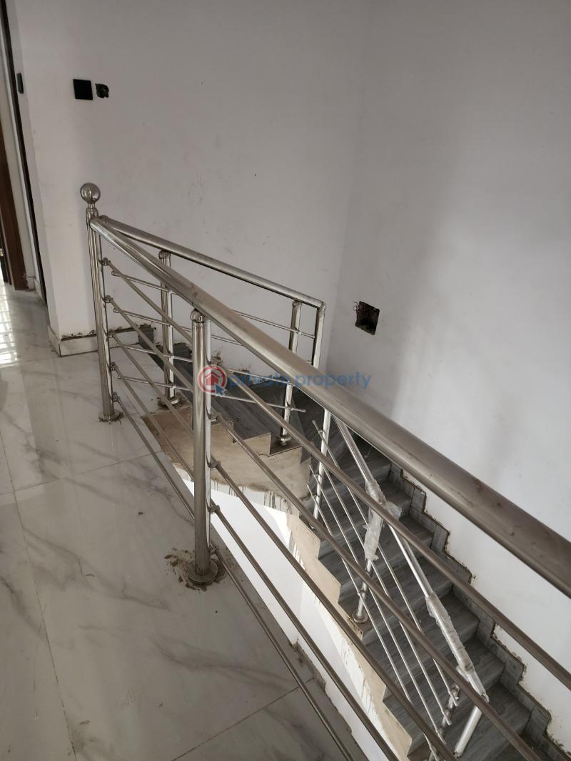 4 bedroom Terraced Duplex For Sale No. 3 Ntc Road, Iyaganku Estate (gra), Ibadan, Oyo Ibadan Oyo - 37