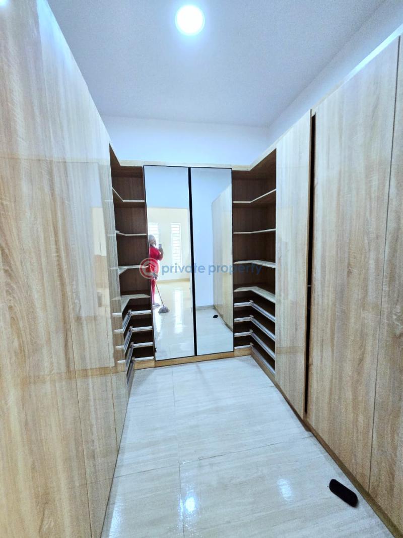 4 bedroom Terraced Duplex For Rent Lekki Phase 1 Lagos - 3