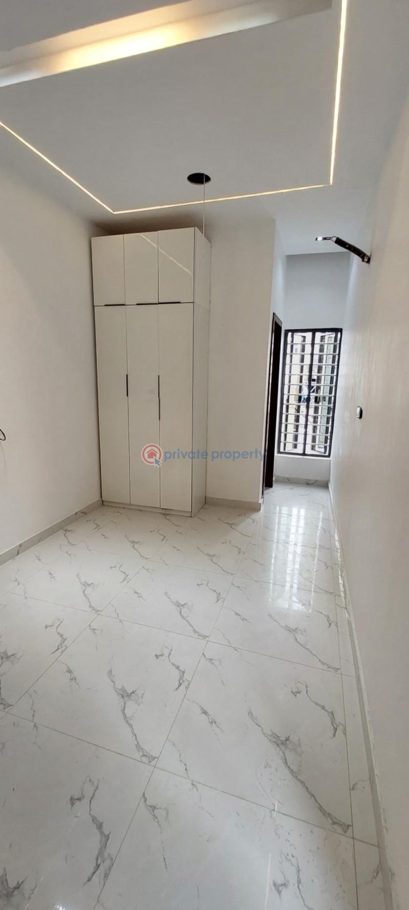 4 bedroom Terraced Duplex For Sale Osapa London Lekki Lagos - 11