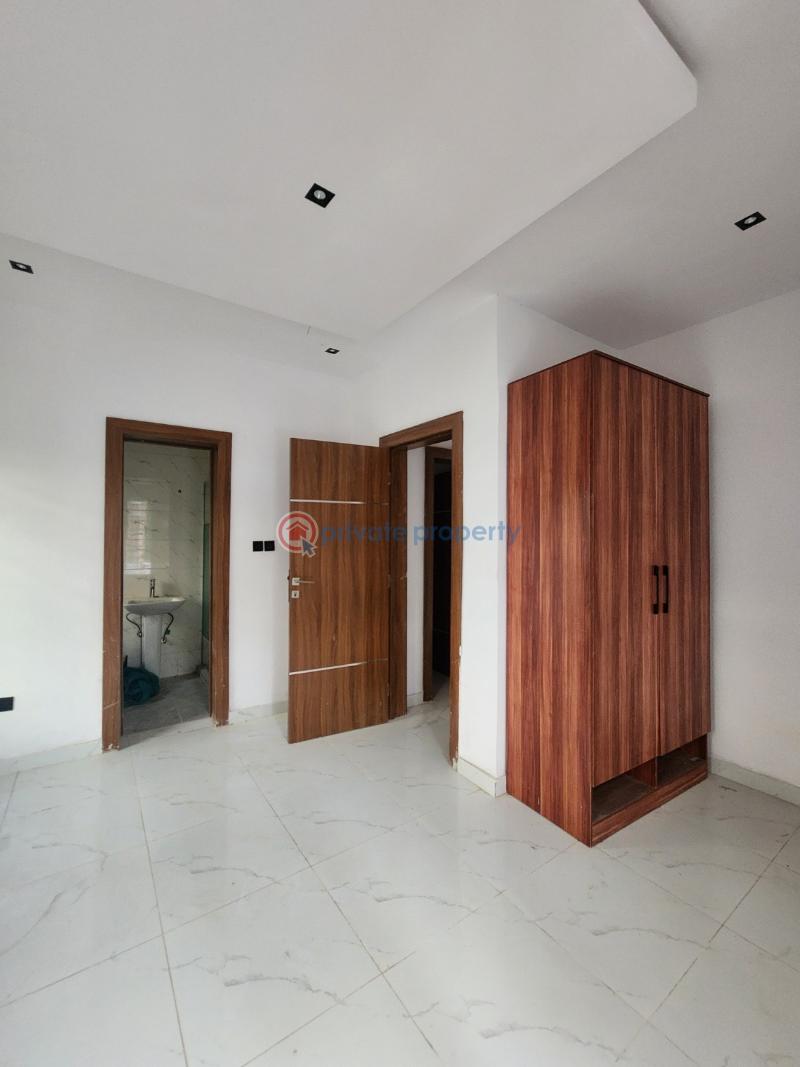 4 bedroom Terraced Duplex For Sale No. 3 Ntc Road, Iyaganku Estate (gra), Ibadan, Oyo Ibadan Oyo - 43