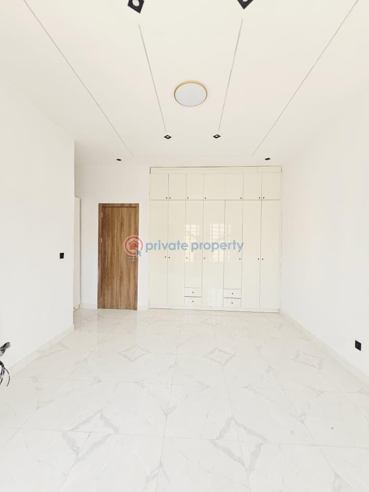 4 bedroom Terraced Duplex For Sale Ikota Lekki Lagos - 5