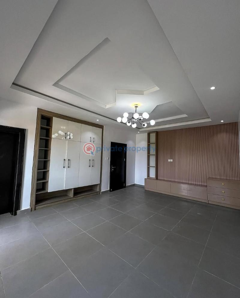 House For Sale Durumi Abuja Phase 2  - 5