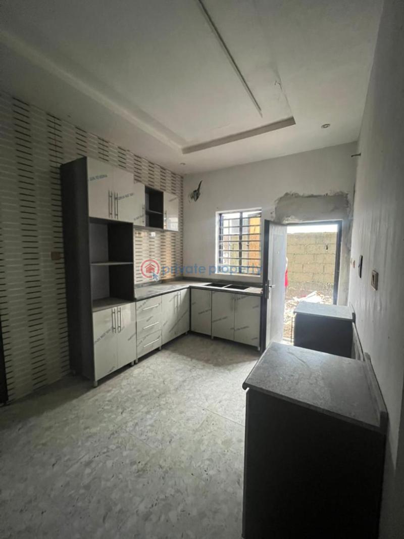Brand new 4 bedroom terrace duplex with a bq - 6 4 bedroom Terraced Duplex For Sale Lekki Phase 1 Lagos - 6