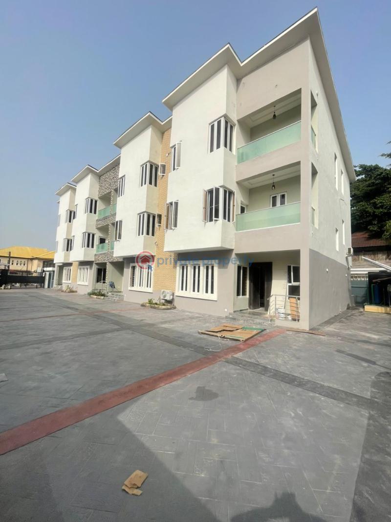 4 bedroom Terraced Duplex For Rent Lekki Phase 1 Lagos - 0