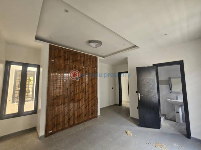 4 bedroom Terraced Duplex For Sale Old Ikoyi Lagos - 5