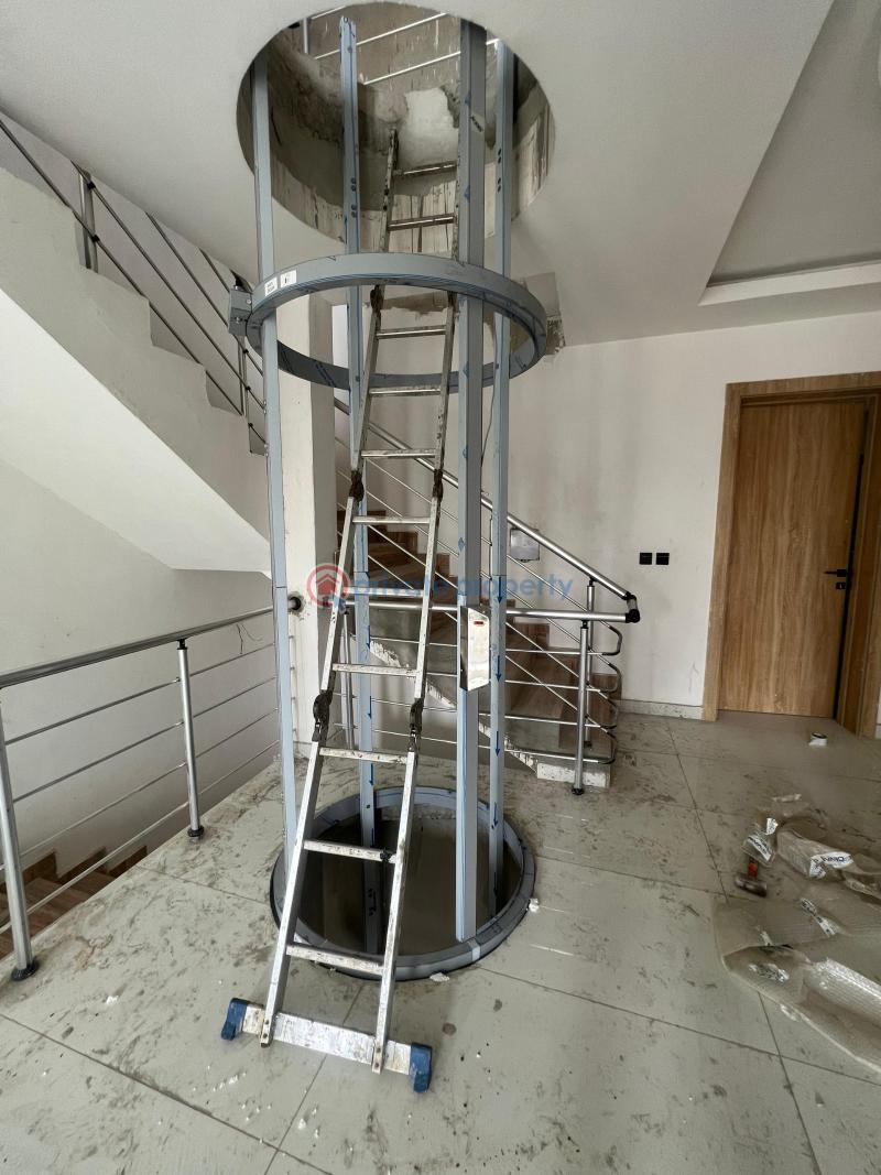 4 bedroom Terraced Duplex For Sale Victoria Island Lagos - 23
