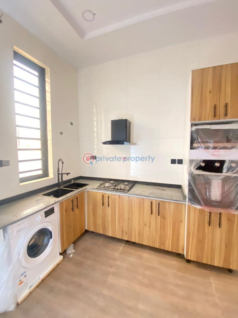 4 bedroom Terraced Duplex For Sale In An Estate Ikota Lekki Lagos - 8