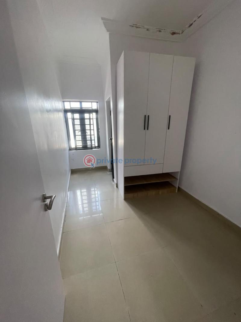 4 bedroom Terraced Duplex For Rent Sky Mall Ajah Lagos - 7