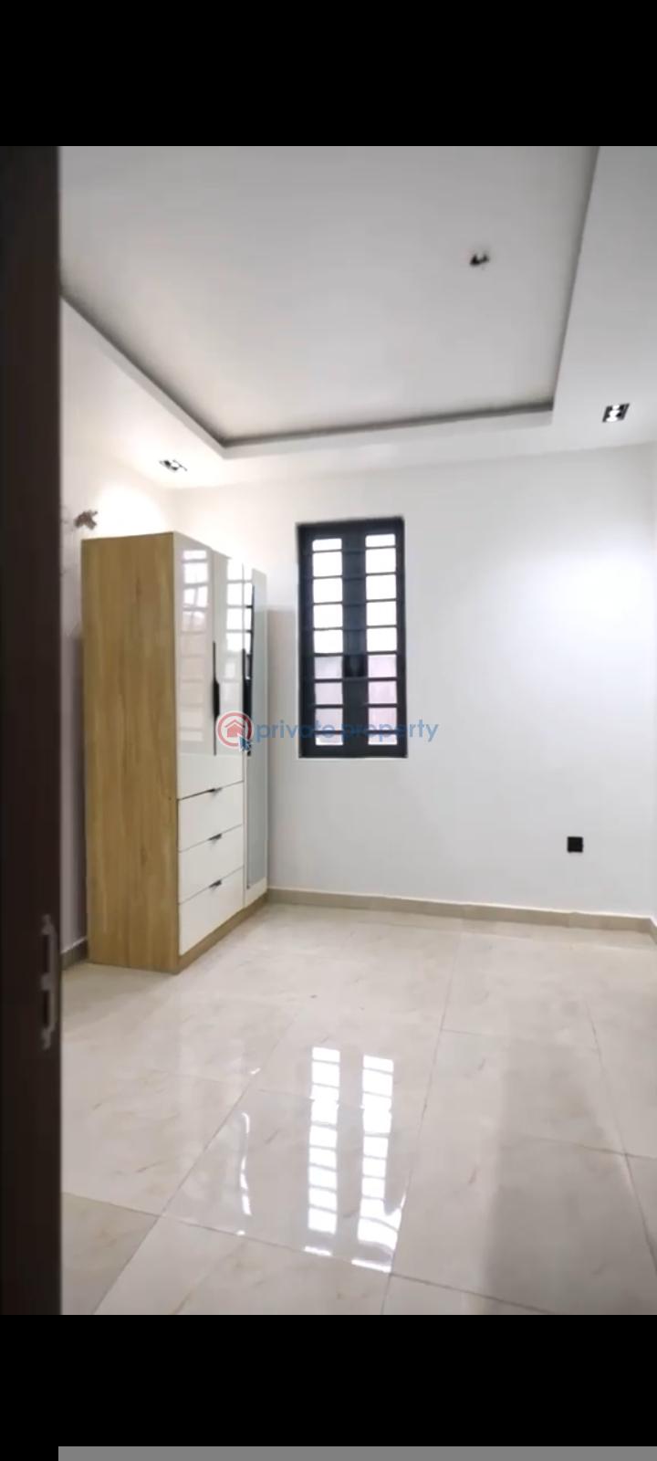 4 bedroom Terrace For Sale Surulere Lagos - 17