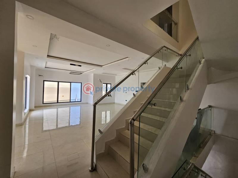 Brand new 4 bedroom waterfront fully serviced terrace duplex with bq, swimming pool, gym - 4 4 bedroom Terraced Duplex For Rent Banana Island Ikoyi Lagos - 4