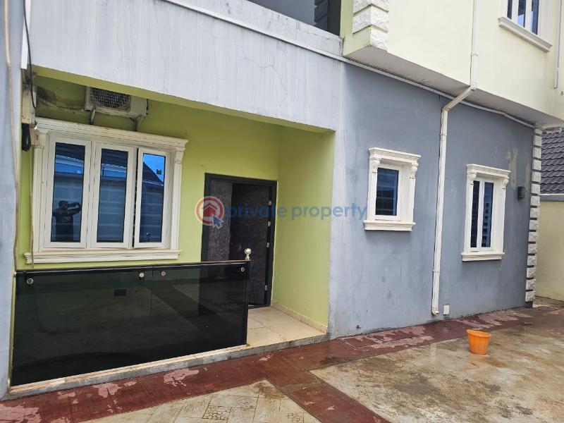 2 bedroom Block Of Flats For Rent Akoto Estate Elebu Akala Express Ibadan Oyo - 4