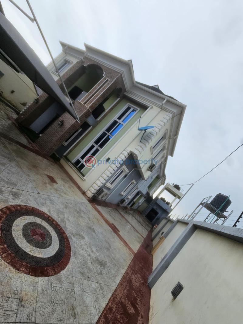 2 bedroom Block Of Flats For Rent Akoto Estate Elebu Akala Express Ibadan Oyo - 0