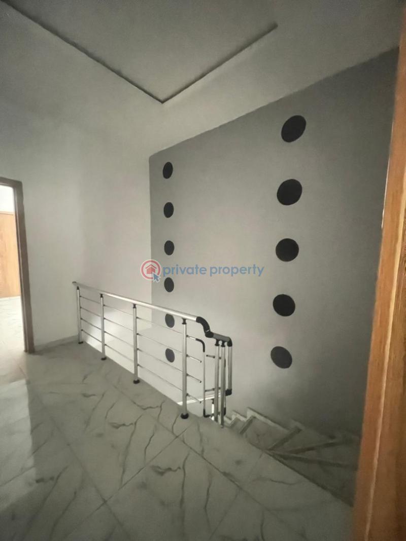 4 bedroom Terraced Duplex For Rent Victoria Garden City Lekki Lagos - 8