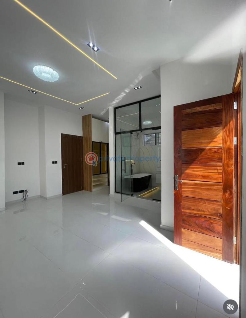 4 bedroom Detached Duplex For Rent Ikota Lekki Lagos - 3