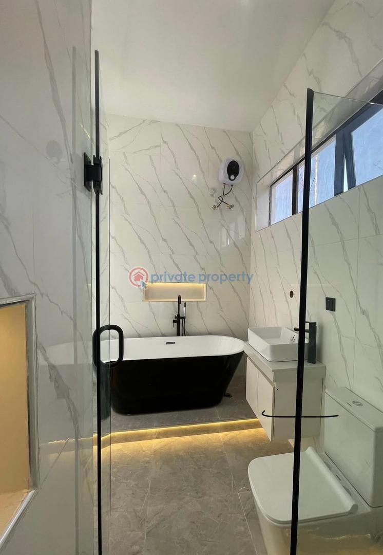 4 bedroom Detached Duplex For Rent Ikota Lekki Lagos - 13