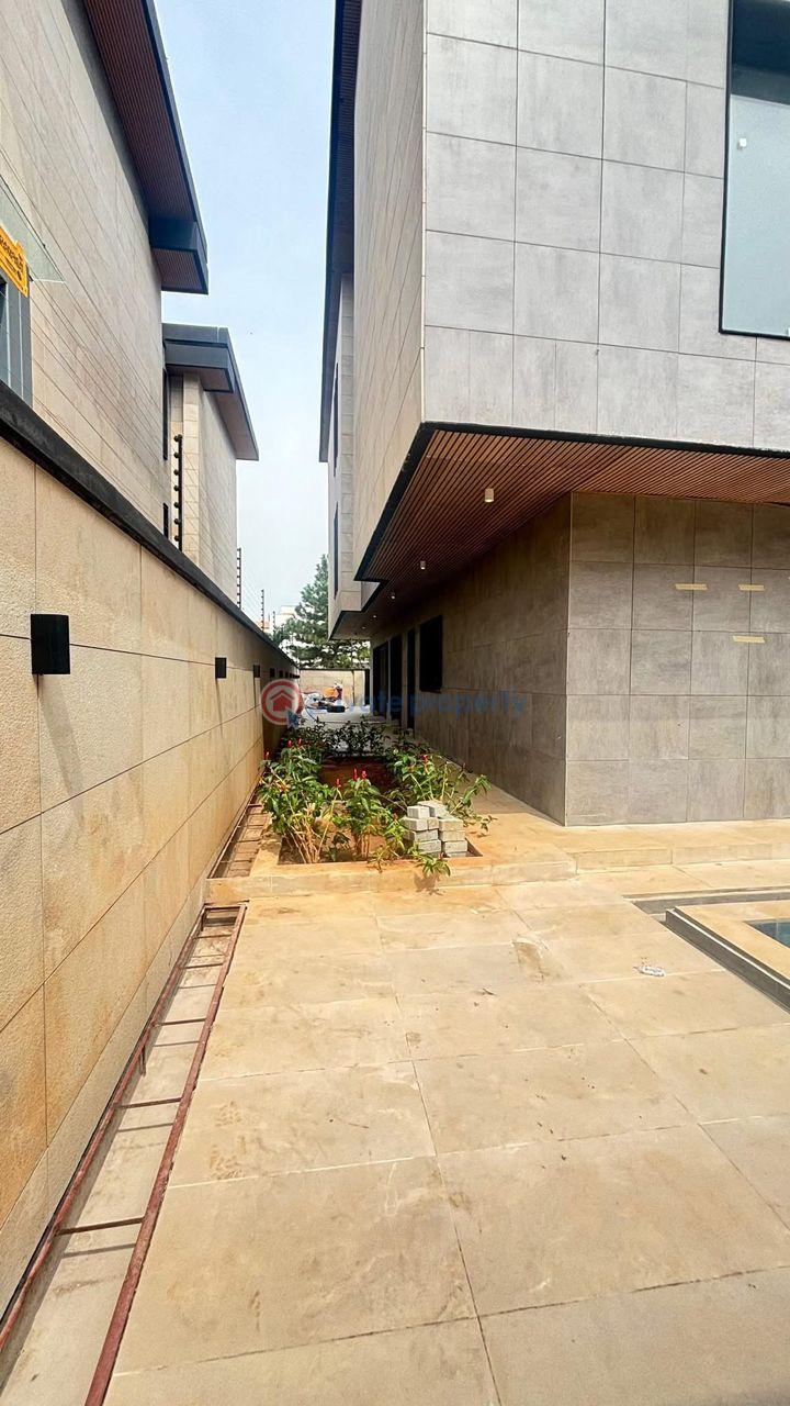 4 bedroom Detached Duplex For Sale Banana Island Ikoyi Lagos - 1