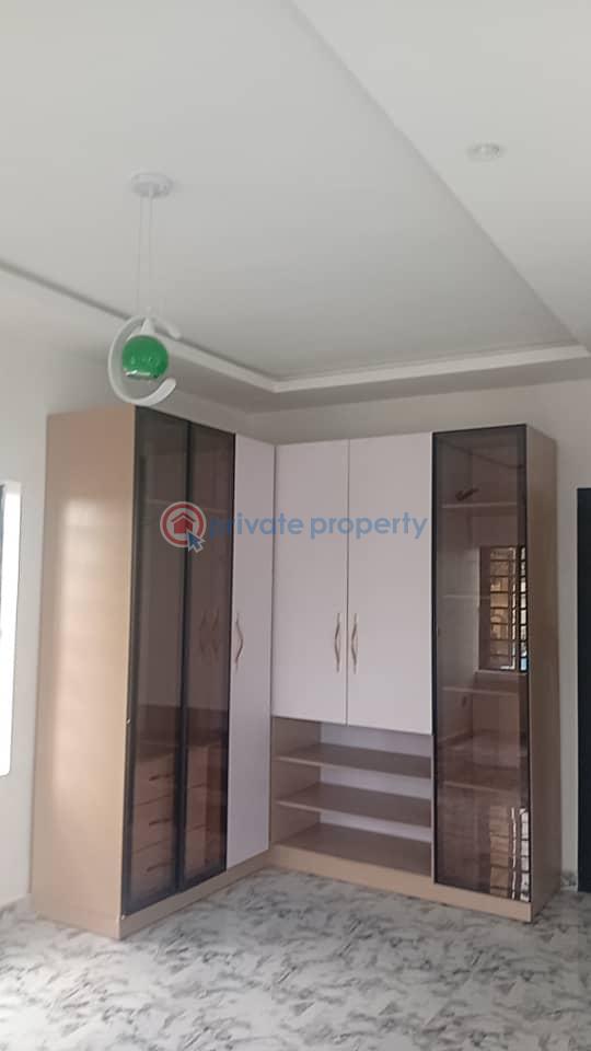 Flat & Apartment For Rent Omole Phase 2 Ojodu Lagos - 11