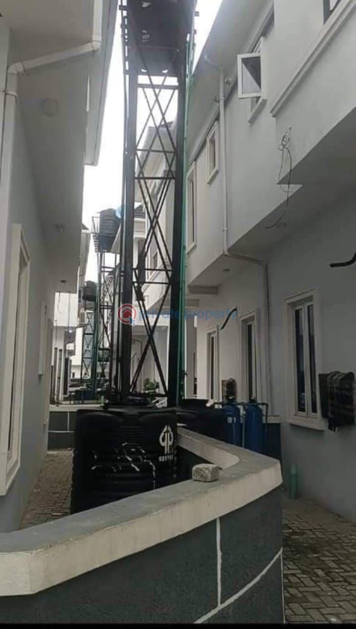 4 bedroom Detached Duplex For Sale Lekki Lagos - 1