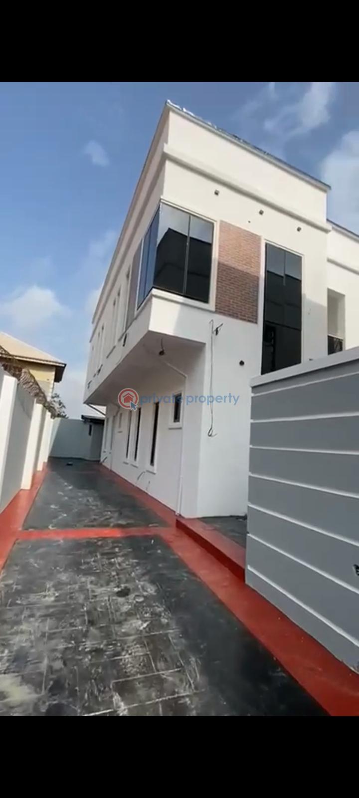 4 bedroom Detached Duplex For Sale Medina Estate, Gbagada Lagos