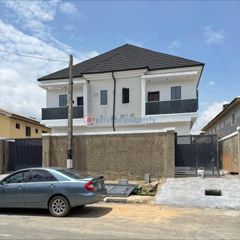 4 bedroom Semi detached Duplex For Sale Magodo Phase 1 Magodo GRA Phase 1 Ojodu Lagos - 4