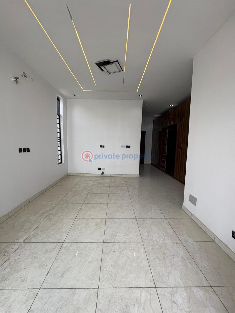 4 bedroom Semi detached Duplex For Sale Ikota, Ikota Lekki Lagos - 4