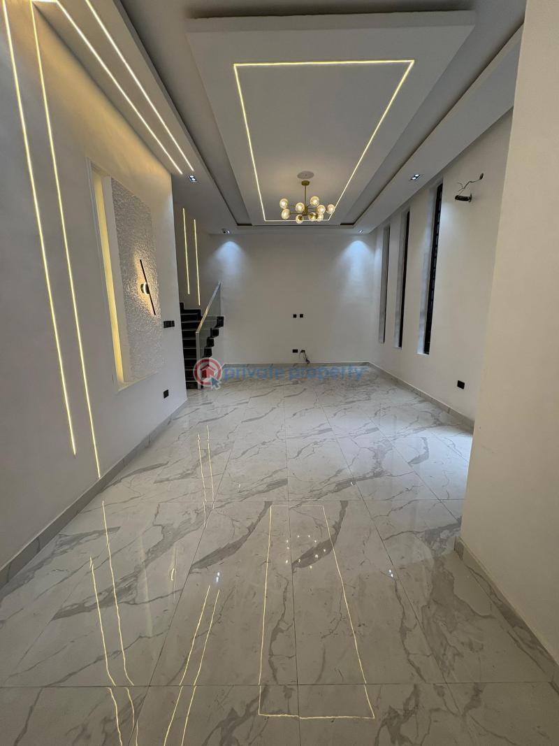 4 bedroom Semi detached Duplex For Sale Chevron, Chevron Drive Lekki Lagos - 1