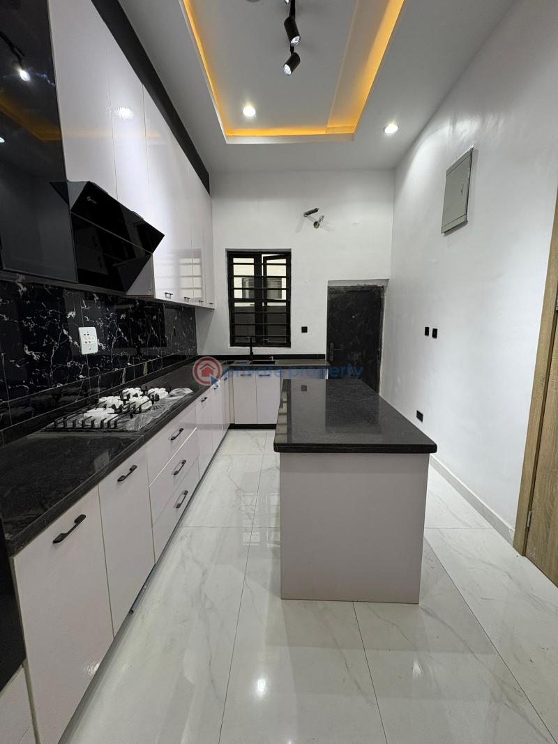 4 bedroom Semi detached Duplex For Sale Chevron, Chevron Drive Lekki Lagos - 3