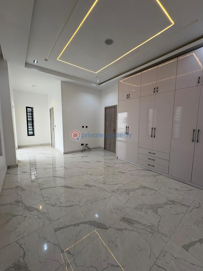 4 bedroom Semi detached Duplex For Sale Chevron, Chevron Drive Lekki Lagos - 13