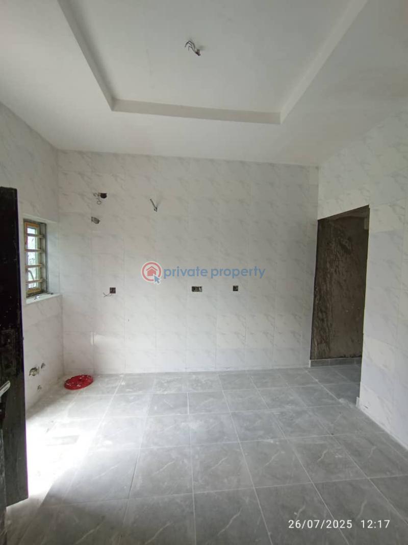 Brand new 4bedroom terrace duplex - 1 4 bedroom Terraced Duplex For Rent Thomas Estate Ajah Lagos - 1