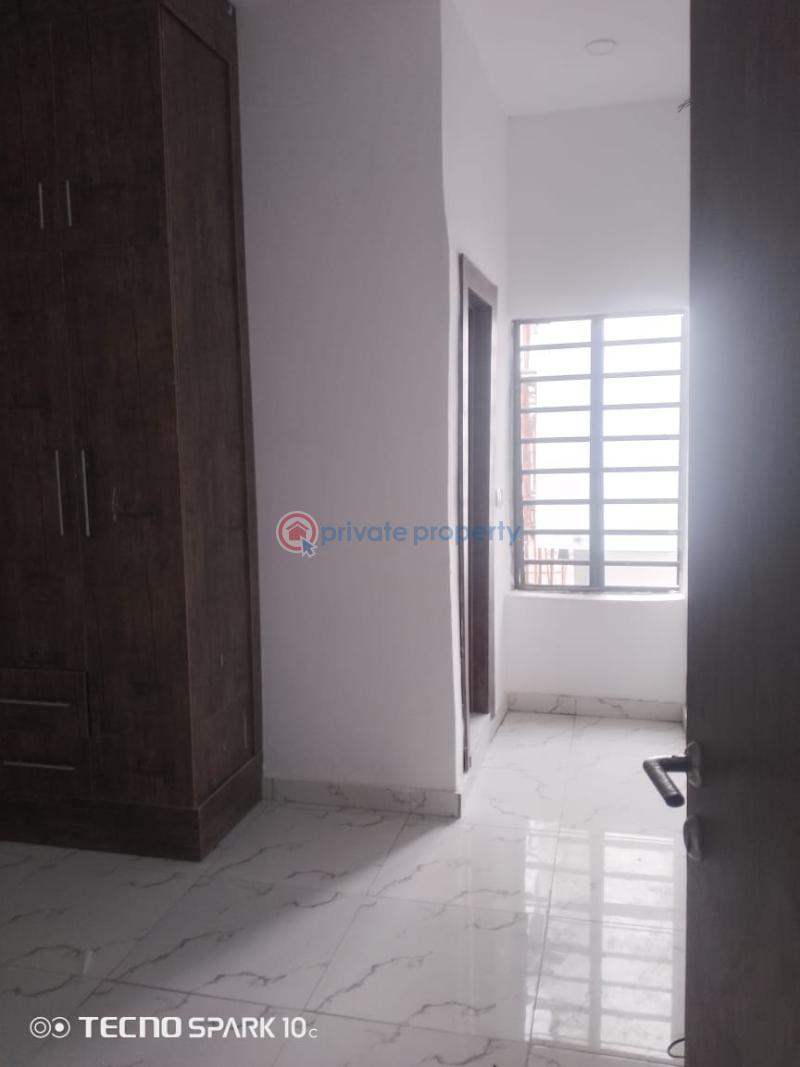 4 bedroom Terraced Duplex For Rent Conservation Center Lekki Expressway Lagos - 4